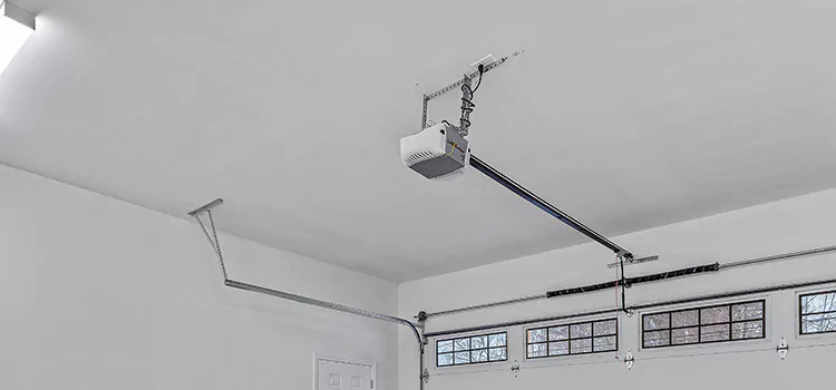 Experienced Garage Door Installers East Hartford