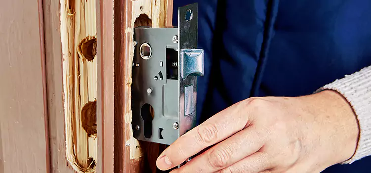 Garage Door Lock Replacement East Hartford